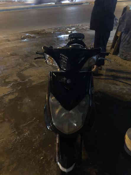 السلام عليكم سكنس ياباني قبق نفخ ستاند كهربائي فحل نوزل خطين حديث مال رمبه جديد لوك مكفولا مكينه برغي ممفتوح بيها شلعه ومعدل كهربائي شغالا واوراقها منفيس موجود ومكاتبه بسمي ودراجه حلوه ونضيفه سعر 700 مكاني بغداد شرطه الخامسه رقم *********** وموجود واتساب افظل
