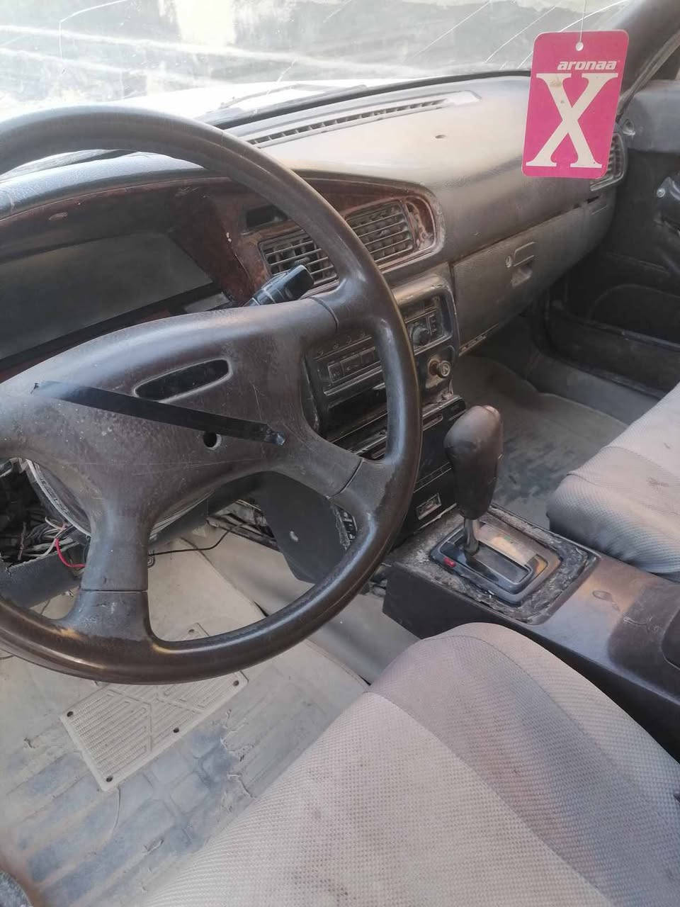 السلام عليكم
سياره مارك مصطره 

مكلف بانشر هاذا رقم صاحبها
سعر ٢٢ وبيه مجال 

***********
