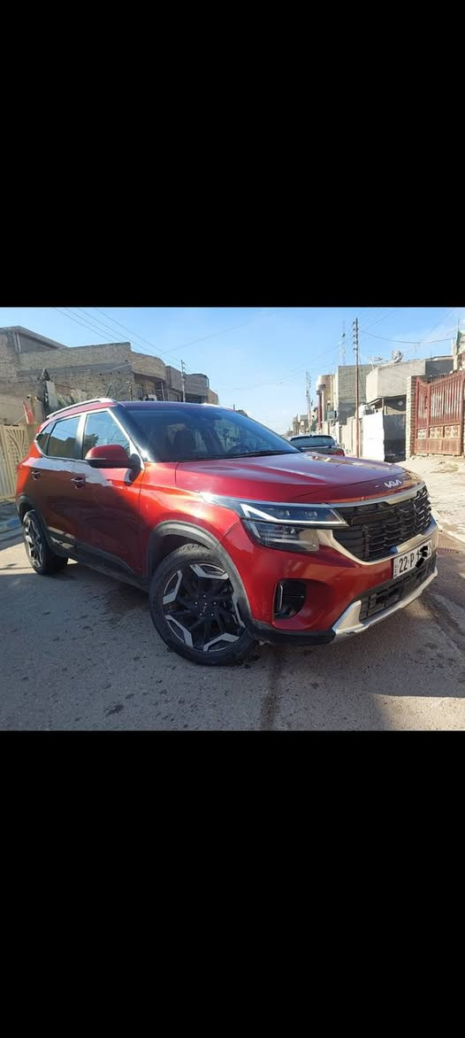 كيا سيلتوس موديل 2024 فئة SX فول مواصفات عدا الفتحه  السياره المحرك تيربو
مواصفات :_
1.شاشه اندرويد 
2.تحكم ستيرن فول
3.كامرا دوارة
4.نظام كير سبورت
5.ويل كب 
6.كشافات
7. لايتات لد
8.نظام ايكو
9.نظام تزحلق
10. رادار امامي
11.رادارات جانبيه
12. شاحن وايرليس 
13.نظام اوتو ستوب عند الرجوع
14.تدفئه  بالكشنات
15.بصمة
16. نظام إطفاء المحرك عندالوقوف 
17.اناره محيطه بالدشبول والبيبان متغيره مع صوت المسجل 

المسافة المقطوعة 37ميل فقط يعني على وضع شركه  

 الحادث:- تبديل بنيد ونصبغ جاملغ الايمن الامامي  والدعاميه لون اصليه بدون صبغ  وبيه ايرباك ستيرن ودشبول
 
صور الحادث موجوده  راسلني وتدلل
 
*السعر : 15900$ وبيه مجال للشراي 
الاتصال ***********
