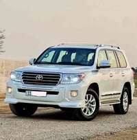 اجدد لاندكروزموديل(13) فول موصفات .رقم بغداد بسمي .رقم جديد   .بصمه .ف...