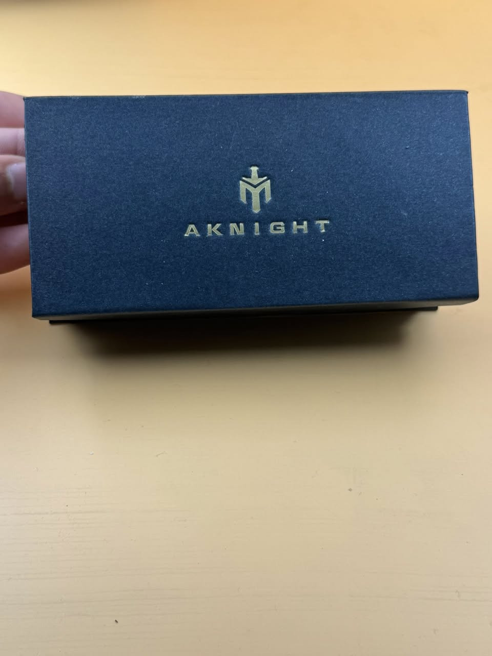 15 الف فقط

AKNIGHT 

اصلي ماكنة ياباني 

كاملة المرفقات سناتر شغالة 

سير جلد اصلي مختم 

سنتر ثواني منفصل 

ارقام واميال لامينوس 

مختم بالقفل والظهر 

ستانلس ستيل 

مقاومة للماء 

نافذ شهري 

15  الف فقط


**إذا كنت صاحب هذا الإعلان وتريد حذفه لأي سبب، رجاءا أرسل رسالة إلى الدعم الفني**