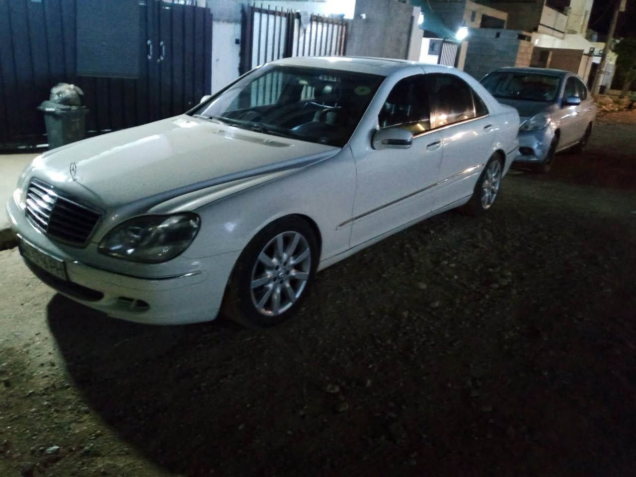 ماسلیس  S 500 قەپات قەپات مواسەفات

مۆدیل ٢٠٠٨ موس براوە دەعم بەشەرت بەس ١ پارچەی عراقی بۆیاخە سەیارەکە v8 مەنەفێستە سەیارەکە لە هەولیرە بۆ زانیاری زیاتر پەیوەندی بکە *********** نرخ ٦٢ مەجالەکی برایانە كويسينجاك, أربيل
