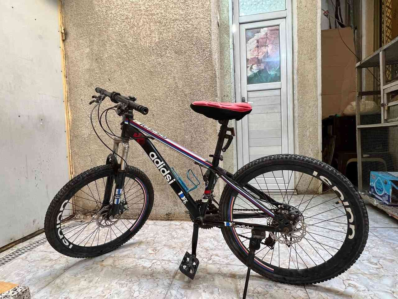 السلام عليكم بايسكل اشتريته قبل شهرين بس طلع جبير  وعفنا سعر شراء ب١٥٠ الف  اريده ب٧٥ الف مدينة الصدر قطاع٣٢


**إذا كنت صاحب هذا الإعلان وتريد حذفه لأي سبب، رجاءا أرسل رسالة إلى الدعم الفني**