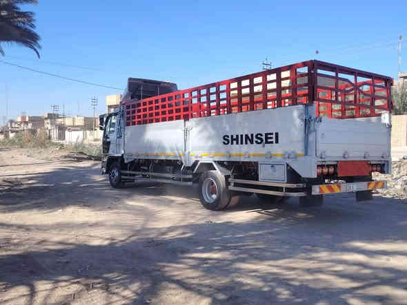 السلام عليكم للبيع انكر 80 عادي :سته وربع بلادي مكفوله كفاله عامه فول عادي ***********
