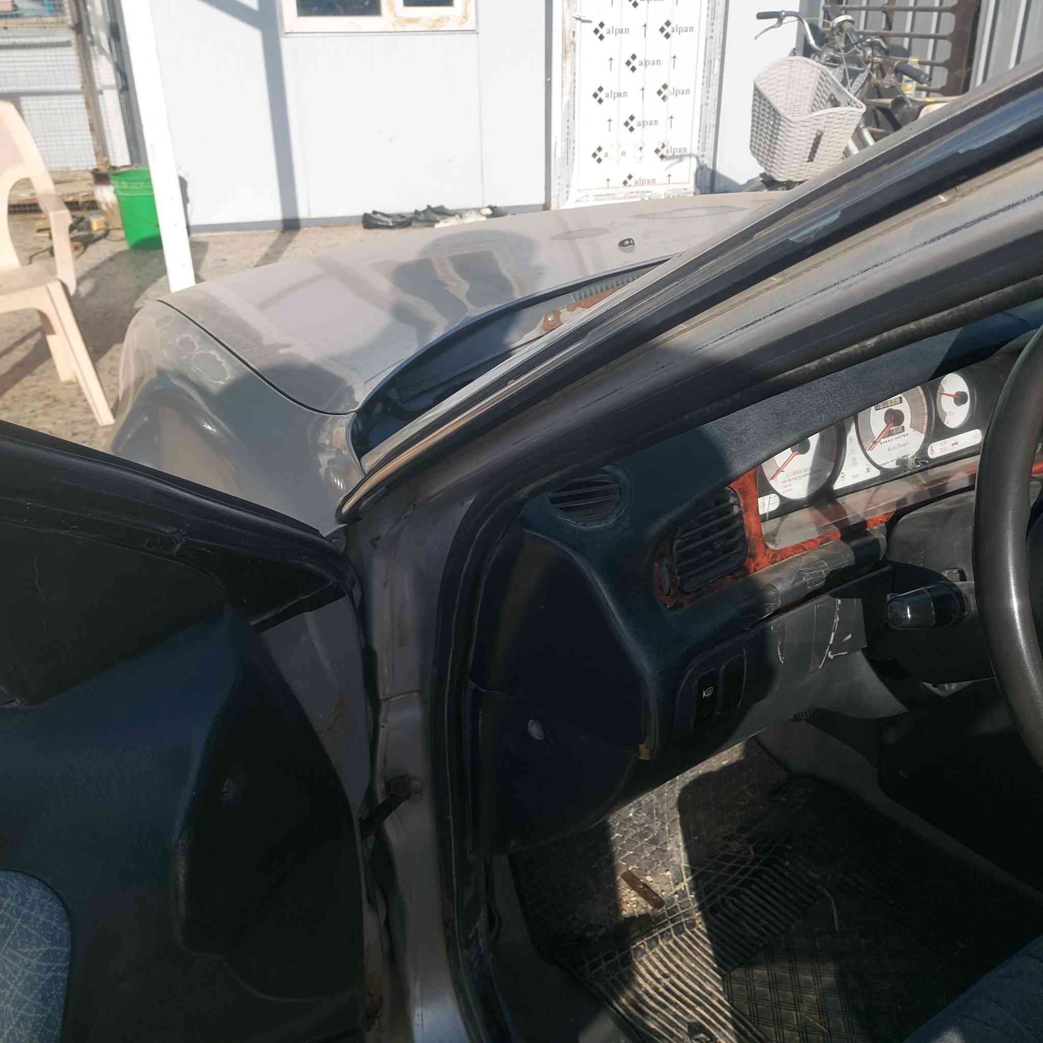 سوناتا  2 موديل94رقم انبار محرك 2000كير اوتو  سياره خير من الله بيع عنوان الفلوجه الصقلاويه السعر40الشراي يتصل ***********
