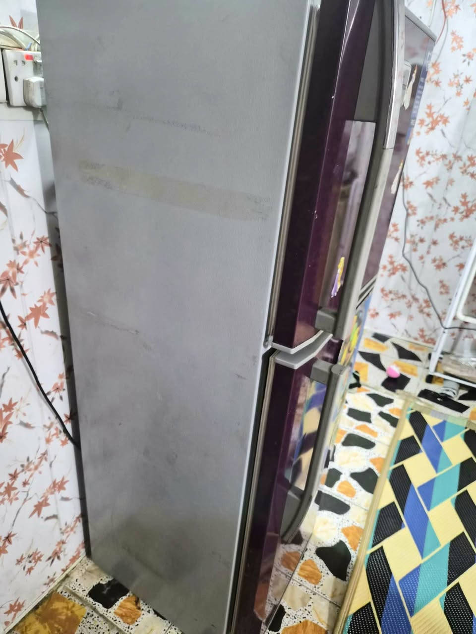 ثلاجة ١٠ قدم نضيفه كلش فوكس سعرها ١٤٠ مكاني الحرية الثانية


**إذا كنت صاحب هذا الإعلان وتريد حذفه لأي سبب، رجاءا أرسل رسالة إلى الدعم الفني**