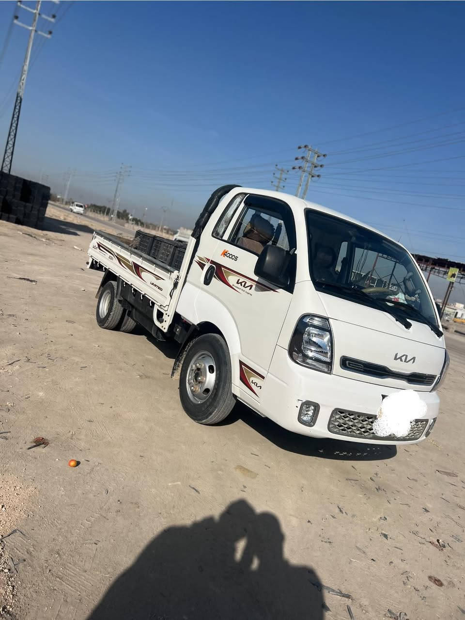 سلام عليكم كيا فحل البيع موديل 2024كفاله عامه ماشيه 26الف الرقم كربلاء دوليه سياره حلوه مابيه يا نقص 
السياره محوره 14+
مدوشمه السعر السياره 195 وبيه مجال 
مكان السياره النجف الأشرف الحيدرية 
السفسار ‭0789 399 5550‬ يتصل ويدلل
