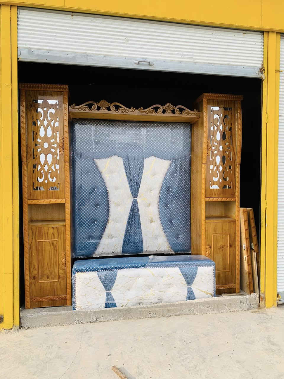 معرض اثاث الشبالي
القياره قرية الشبالي
يوجد غرف صاج و غرف تركي
بالتقسيط المريح على 18 
شهر بدون مقدمة
على البطاقه الرافدين
للشرطة و الجيش و التقاعد
والصحه. و التربية
لجميع من يحمل بطاقة الرافدين 
للاستفسار اتصل ***********
