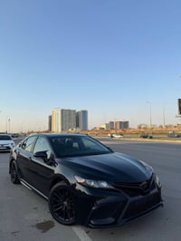 كامري SE • ٢٠٢٢ • ٥٧٠٠٠ كم