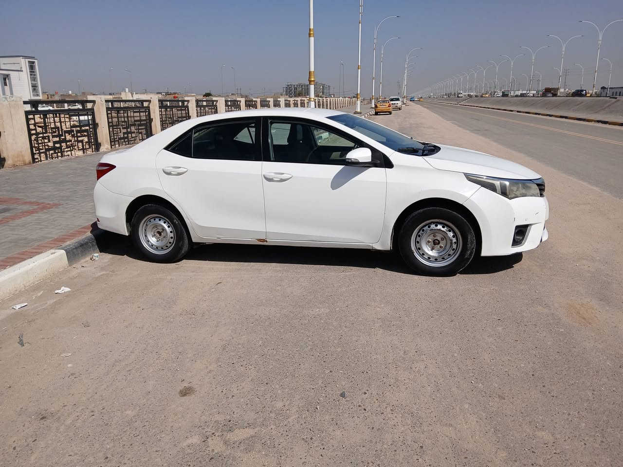 بيع او مراوس بتكسي كورولا 2015 (كير عادي) رقم بغداد الدولي الجديد بسمي مباشر منضومة غاز ٦٠ لتر سنويه منتهيه قبل شهر  تبريد عاطل  التفاصيل موجوده بالسونار  من المندلاوي مكان السياره المثنى -سماوه   السعر 110 مع المجال  ***********
