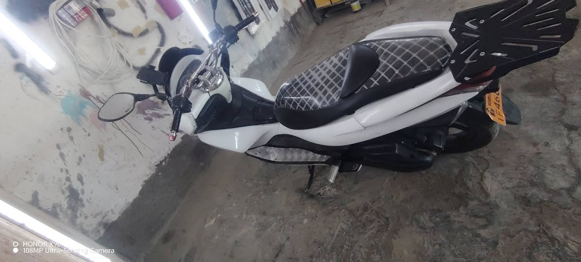 سلام عليكم دراجه بي سي اكس جيل اول مكينه ١٢٥ دراجه يرادله سعر ٩٠٠ وبيه مجال مكاني بابل المسيب سده الهنديه ***********
