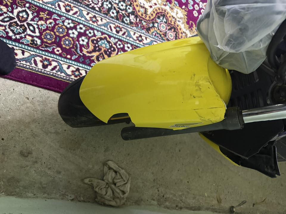 السلام عليكم شباب هل كفرات للبيع وبيهم هل قطع مكسرات سعرهم 175 ألف


**إذا كنت صاحب هذا الإعلان وتريد حذفه لأي سبب، رجاءا أرسل رسالة إلى الدعم الفني**