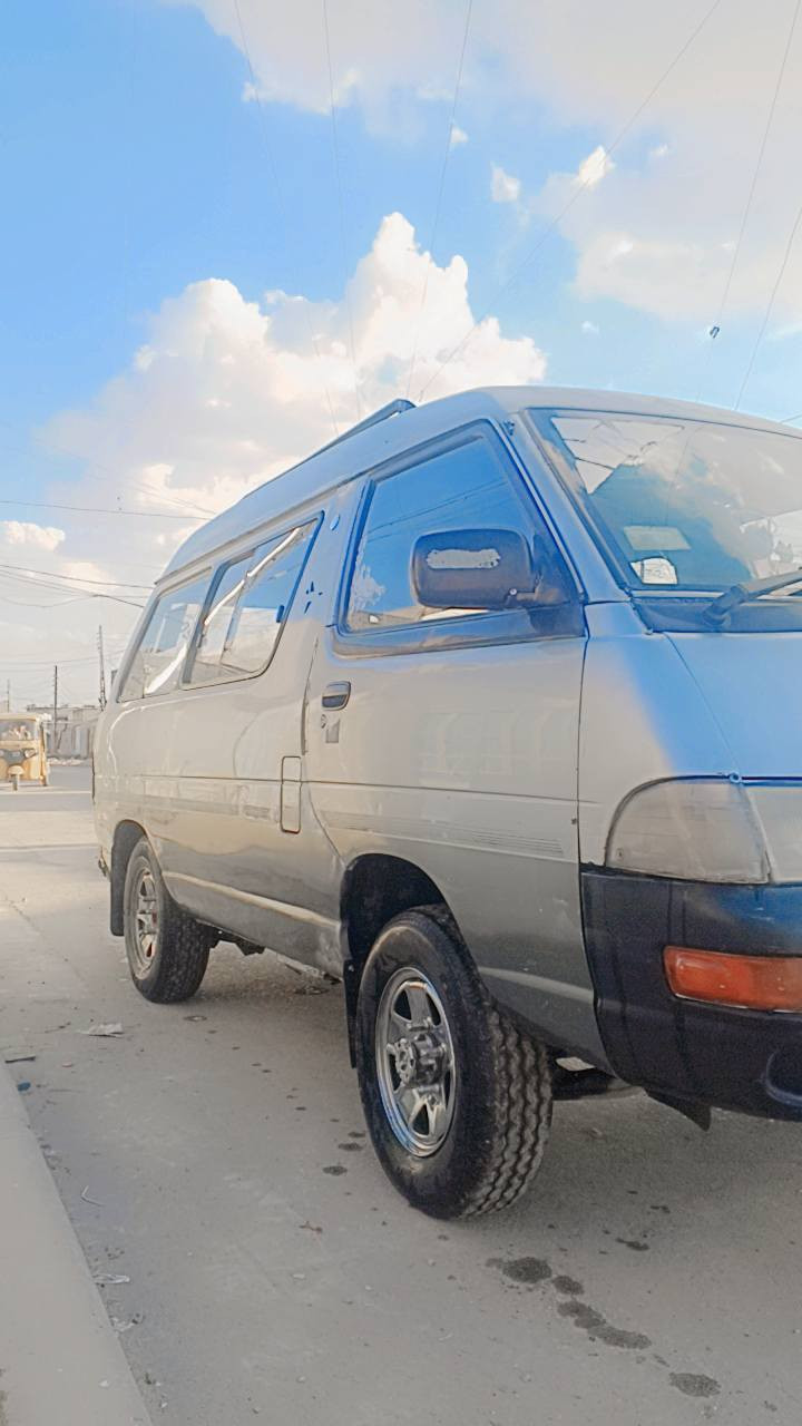 السلام عليكم سياره فاره فحل اربع بيبان رقم بغداد اعنونه بغداد سبع اقصور رقم *********** مكينه ونجي سته اسلندر السعر 27
