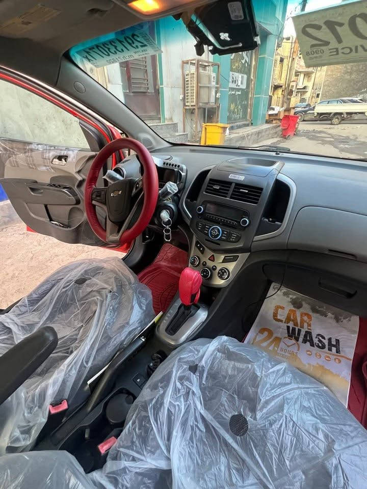 📣 منشور بيع سيارة:
السلام عليكم ورحمة الله وبركاته.. للبيع فقط 🚗 نوع السيارة: شيفروليه سونيك (Chevrolet Sonic). الموديل: 2012 (وارد أمريكي). اللون: أحمر مميز مع تخطيط رياضي باللون الأسود على الغطاء والسقف الرقم: رقم مشروع وطني جاهزة للتحويل أو الوكالة. قطعتين صبغ أبرز المواصفات العامة لهذا الموديل:المحرك: اقتصادي وعملي جداً مكينه 1400 (4سلندر).ناقل الحركة: أوتوماتيك. وتحكم مقود.الأمان: نظام فرامل ABS، وسائد هوائية (ايرباك) لحماية الركاب.وضعية تبريد وتدفئة شغالين، السيارة ناعمة وجاهزة السعر 53/هاتف *********** / مكان سياره الانبار/الفلوجه
