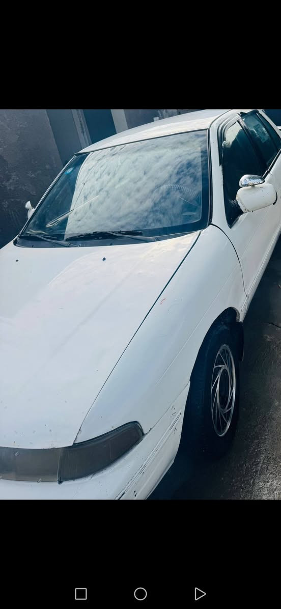 السلام عليكم لبيع كيه سيفيه موديل ٩٤ رقم بغداد دولي سنويه ٢٠٣٠ محرك مسكر كير عادي صدر جديد تايرات باتري سياره جاهزه من كل نواحي مابيهه اي نقص مكان سياره ابوغريب سعر ٢٨ وبيهه مجال حك جيه //***********
