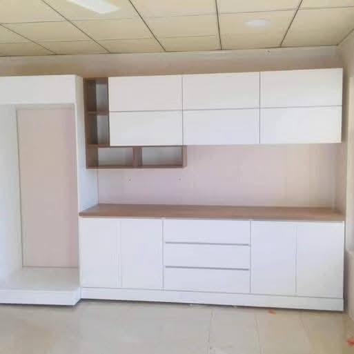 هه راج هه راج كه وانته ريكي 3مه تره مخسله كه شي مه ترو نيو به 550هه زاره ره نكوديزائين به خواستي كريار خويه تي بو زا نياري زياتر بيوه نديمان بيوه بكه ن *********** واتسئاب فايبه ريشي له سه ره گه ياند مان هه يه بو سه رجه م شاره كان ***********
