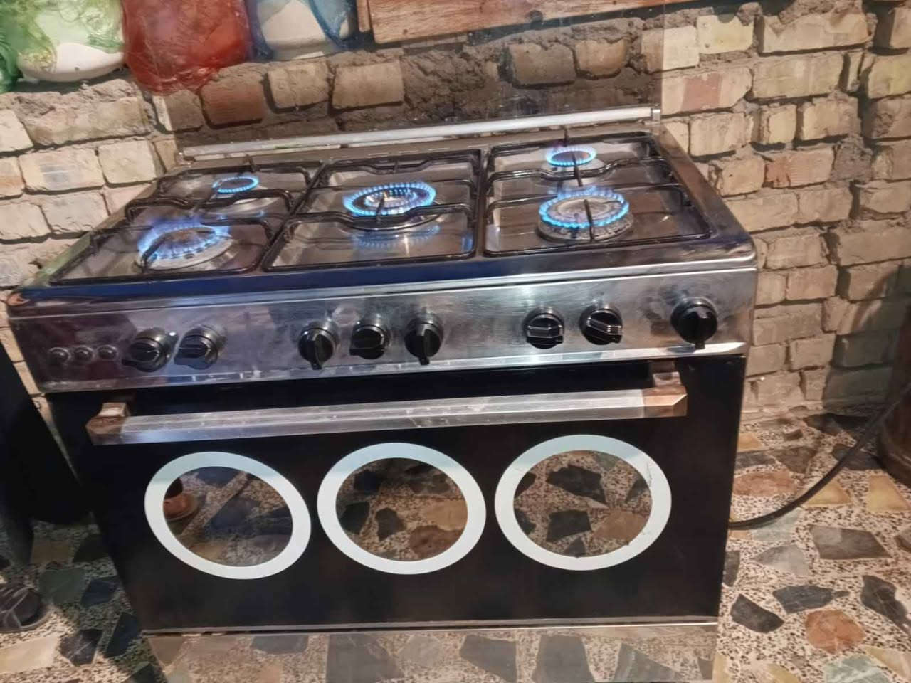 طباخ مصري نضام بوري مستعمل نضيف سعر 150 عنوان بغداد فلكه حي نصر قرب العبيدي 0773 471 2939 بغداد, العراق
