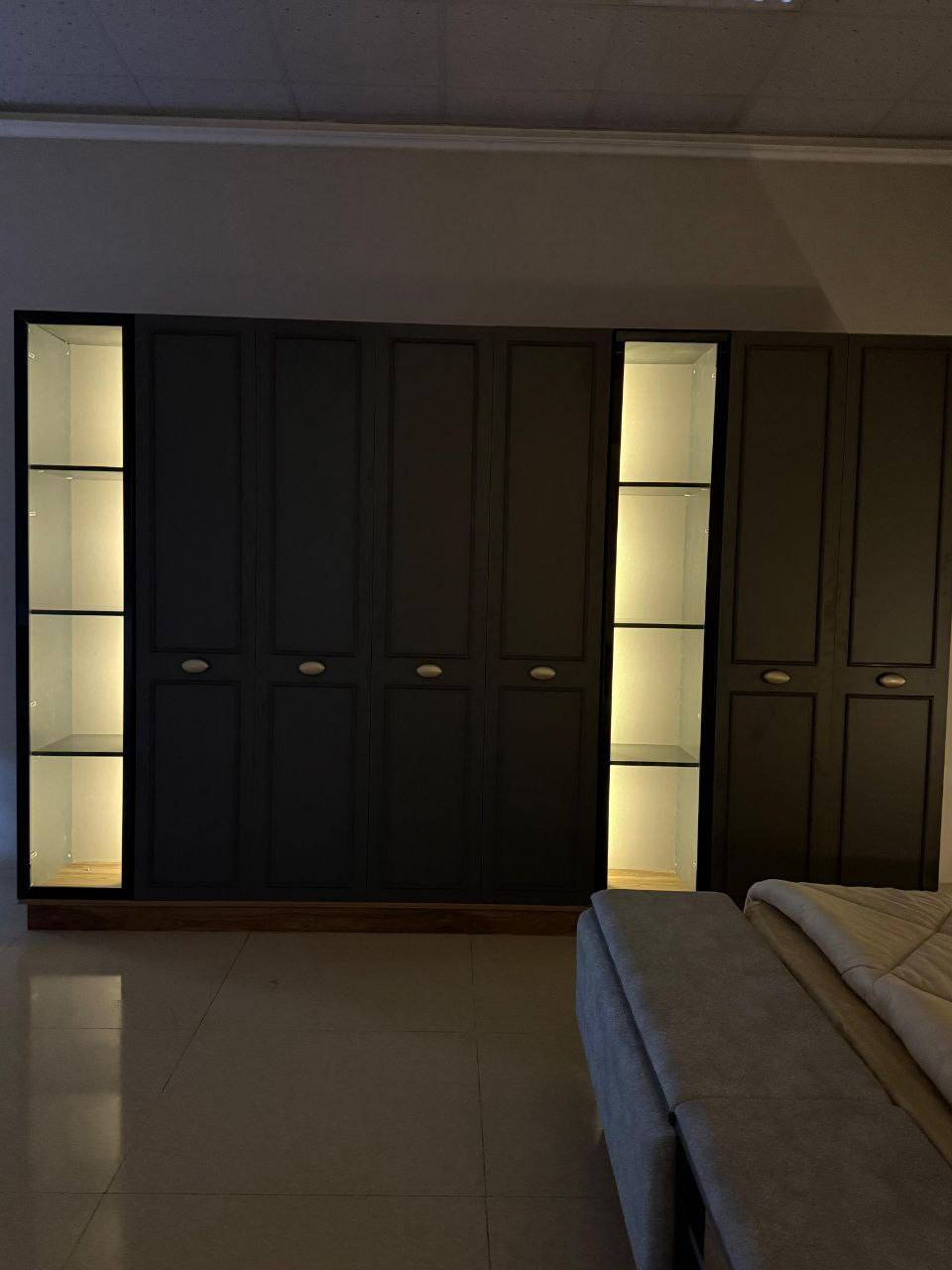 موديل فيلوته 

10 قطع 

ظهر بلوك 

قياس كنتور + ملحق. 350 c.m

ارتفاع  كنتور 220 c.m 
سرير مخزن 
السعر. مليون و450 ☝️☝️


**إذا كنت صاحب هذا الإعلان وتريد حذفه لأي سبب، رجاءا أرسل رسالة إلى الدعم الفني**