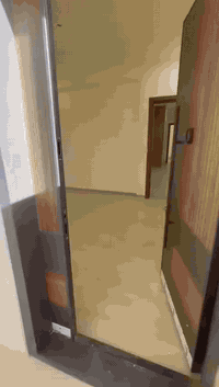 السلام عليكم شقق للايجار التجاري
شقق للايجار عيادة طبية  او مركز تجميل 
البناية مزوده بالمصعد 
متوفر طابق ثالث 
الشقة متكونه من ثلاث غرف واسعه
 وحمام وصحيات و منور
الايجار مليون وبي مجال بسيط 
الاستفسار اتصل على مكتب الفضي للعقارات على م.عبدالله 
*********** 
***********
***********
