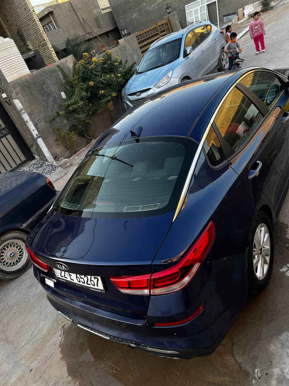 السلام عليكم
كيا اوبتما موديل ١٩ وارد أمريكي ماشيه ٩٥ الف ميل حادثها جنطه مثل مامبين بالصور وبيها جاملغ يمنه صبع وشويه بارد  جاملغ يسره  مواصفات fe معروفة 
سياره خير من الله كير ومحرك مكفولات رقم اربيل شرط تحويل 
السعر ١٤٥٠٠ وبيها مجال العنوان بغداد الدوره للاستفسار الاتصال على الهاتف 
***********
