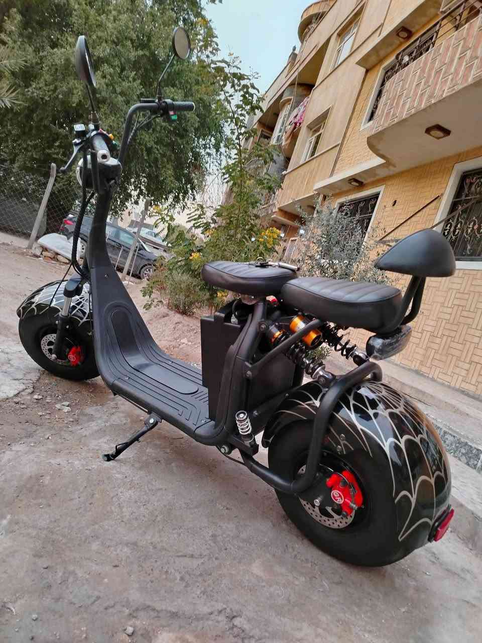 السلام عليكم دراجه شحن هارلي X7 نظيفه جدا مكفوله من كل النواحي بطاريات جدد مشحونه مرتين.
ملف 1500 واط.
السعر ٦٥٠ الف.
مكاني كراده.
***********   اتصال أو واتساب
