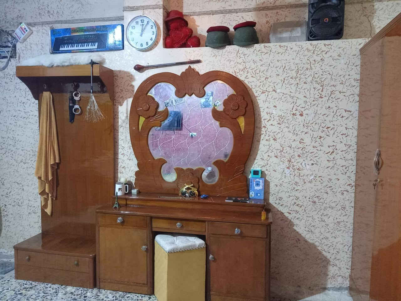 غرفه نوم للبيع اخت الجديده خشب عراقي صبغ جديد


**إذا كنت صاحب هذا الإعلان وتريد حذفه لأي سبب، رجاءا أرسل رسالة إلى الدعم الفني**