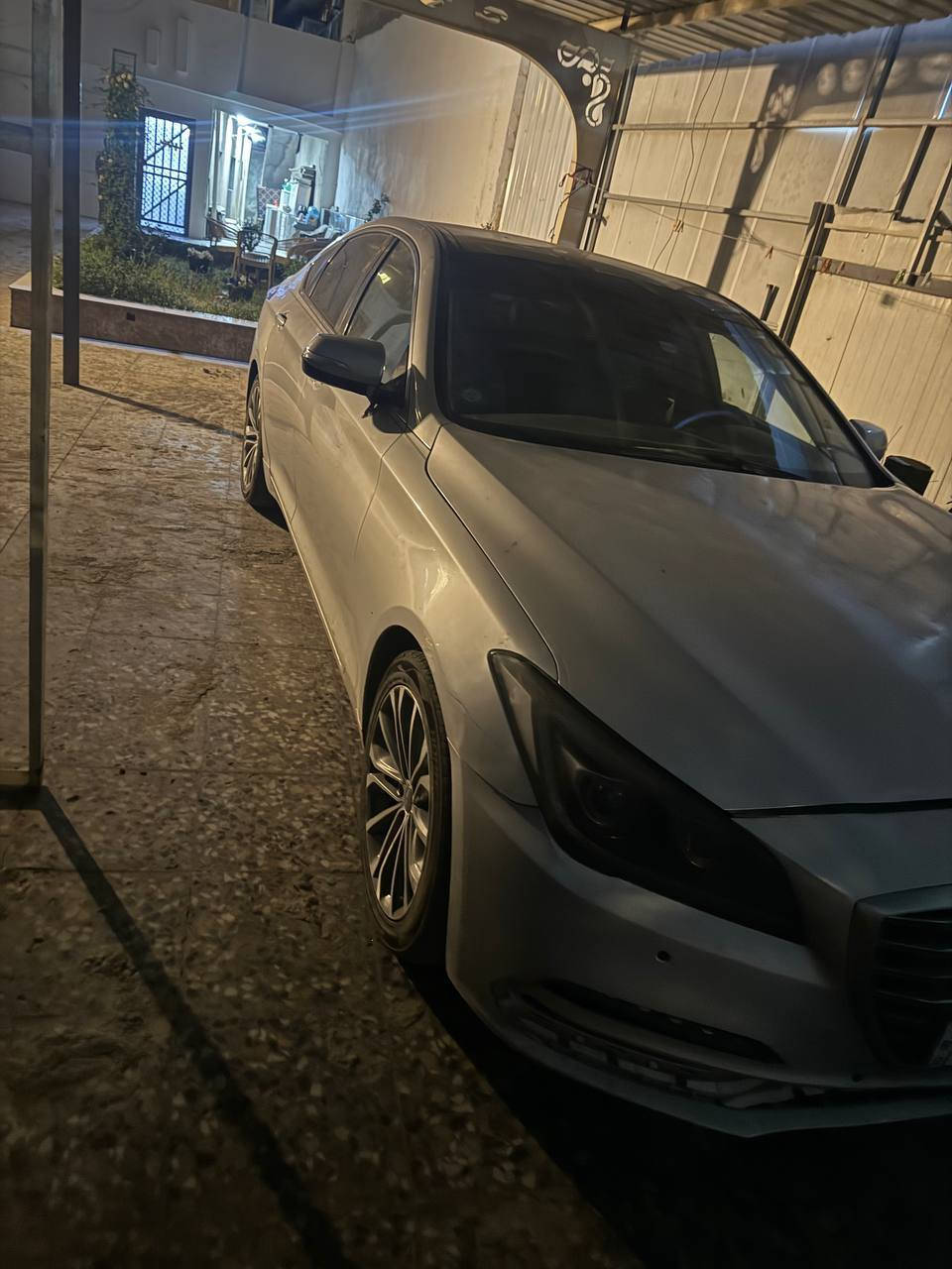 جنسس g80 فول مواصفات 2015 ماشية 87 ميل فول الفول رادار بانوراما تثبيت مسار تبريد تدفئة كشنات سيارة مال بيت حادثها جاملغ وبنيد السيارة انظف من الصور لان ما مغسولة سعرها 155 وبيها مجال صور الحادث خاص ***********
