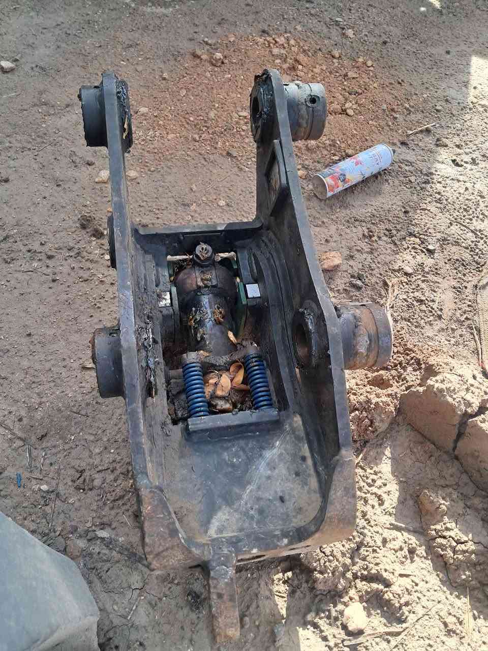 البيع كماشه مال جي سي بي جديده ميكانيكه ***********
