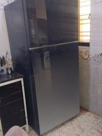 ثلاجة توشيبا • حجم٢٨ • بيه كسر