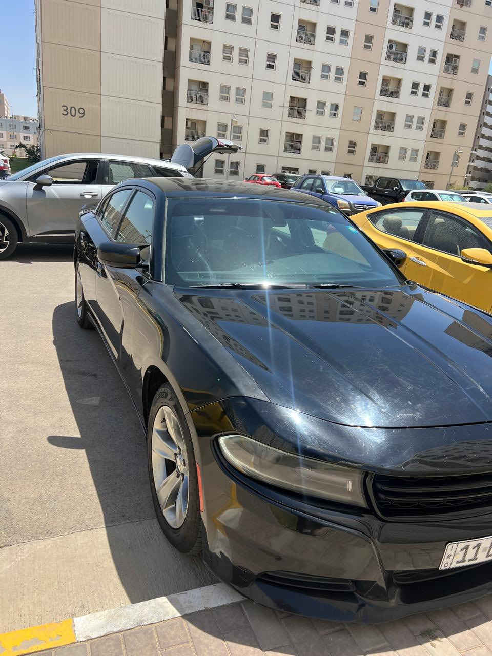سلام عليكم جارجر موديل 20 فول الفول فتحه ثلاجه محرك 3600 كشن حاضن وذاكره شاشه جبيره سياره بدون تبديل فقط كلير من امريكا لا شاصي ولا لغد بسمي استخدام شخصي السعر المطلوب 184 بيها مجال بسيط مكان سياره بغداد رقم الهاتف ***********
