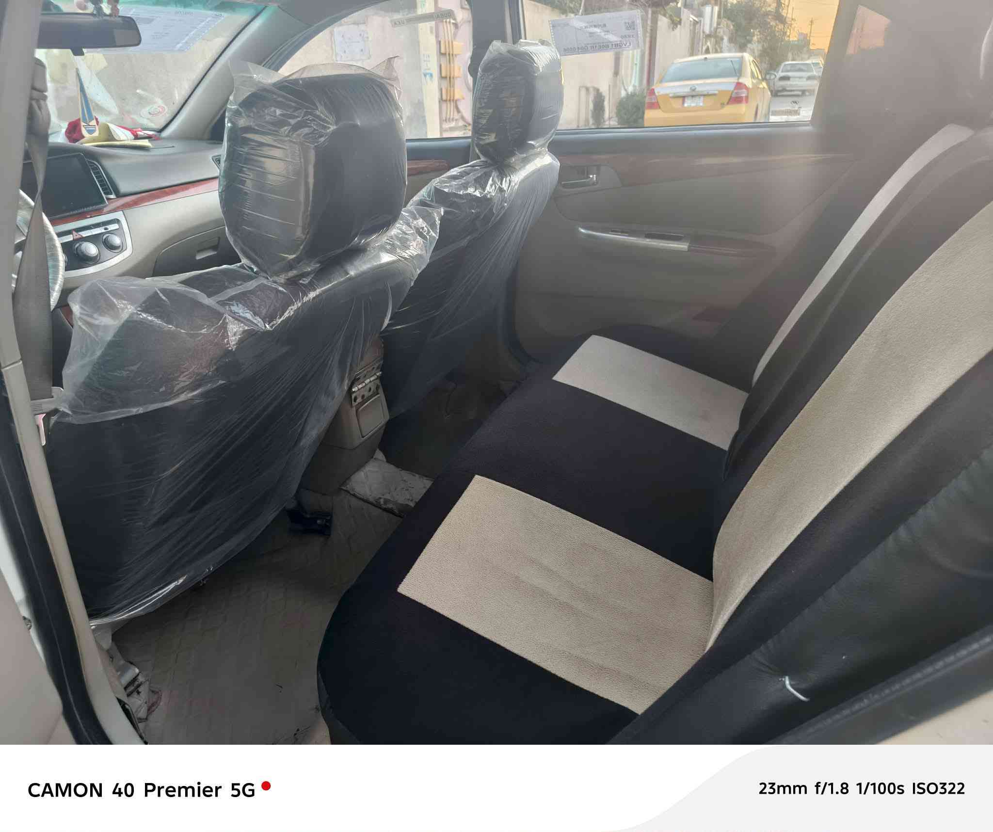 السلام عليكم
للبيع ليفان 620
 مكينه كير شرط 
تاير جديد 
ضرر فقط جاملغ رش 
وبيها بارد شي قليل 
كوبون بانزين 
فتحه سقف 
شاشه سماعات طخم 
سياره كلشش نظيفه 
السعر ٥٥ وبيها مجال
 ترهم معارض ليفان تكسي بس نضيف ... 🚕 
‏‪***********‬‏ الجانب الايمن حي المامون 
الي يريد مراسله اني اطبلو خاص
