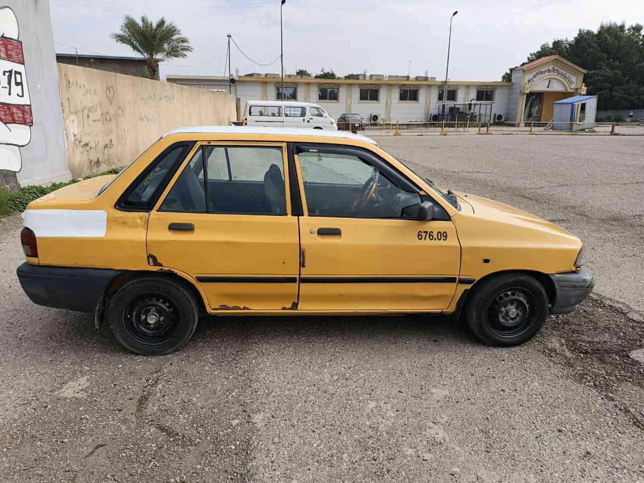 سايبا 2013 رقم بغداد انكليزي مشروع  وطني تحويل ثاني يوم مصفره هيئه وغرامات خط وبحث جديد اليوم كملته
الملاحضات موضحه بالصور شواصيها نضيفه ما معمره مكينتها نشطه بيها بداية خيط تبخير كلش خفيف والكير بس رابع يفلت كهربائيات كامله وتدفئه بيها والتبريد بس نقص غاز  وبيها سستم صوت وشاشه 
تايراتها جدد صدر جديد عنواني البياع الاعلام السعر 25 وبيها مجال بسيط 
للتواصل *********** متواجد واتس وخط
