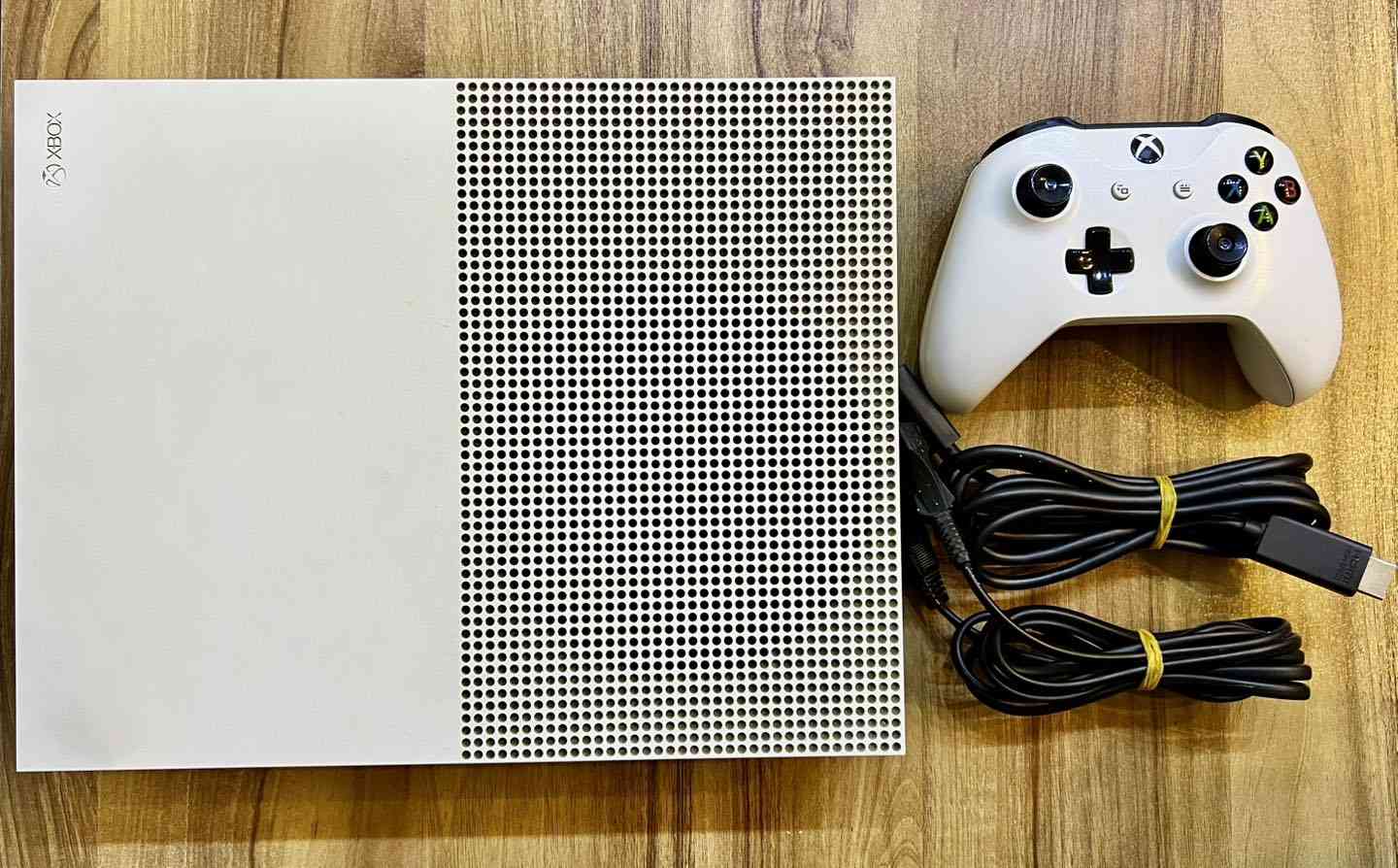 XBOX One S 1 TB

اكس بوكس ون اس ١ تيرا

السعر: 140 الف

العنوان: بغداد/ المنصور 

#3DSiraq #xbox #xboxones #اكسبوكس #اكس_بوكس


**إذا كنت صاحب هذا الإعلان وتريد حذفه لأي سبب، رجاءا أرسل رسالة إلى الدعم الفني**