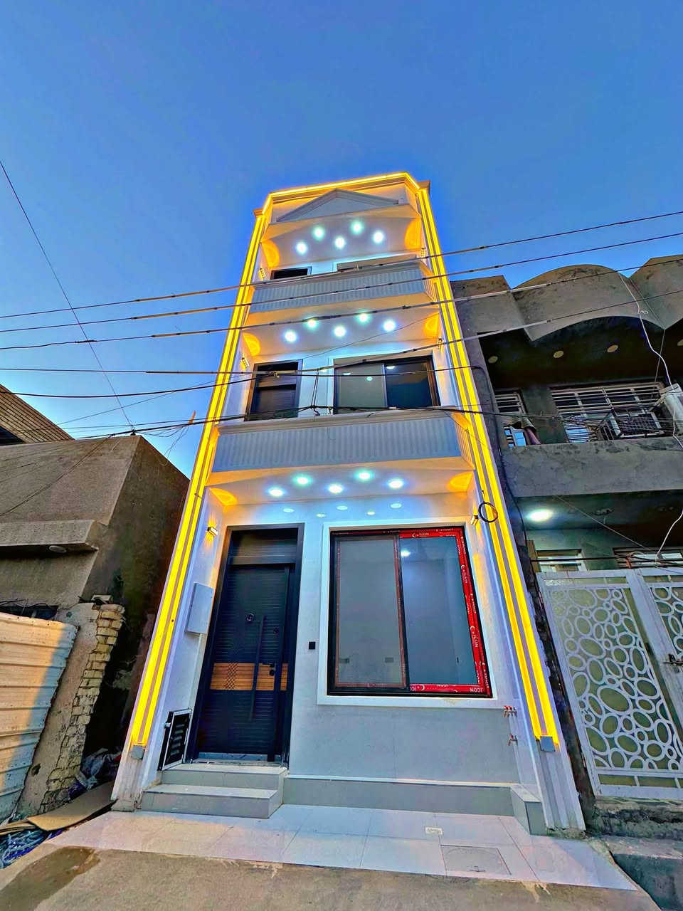 🏡 للبيع – بيت مميز في الغزالية

📐 المساحة: 60 متر
🛏️ 4 غرف نوم
🚿 3 صحيات
🛣️ شارع 15 متر
🏗️ بناء من الأساس
📍 الموقع: الغزالية

بيت مرتب وموقعه مميز، مناسب للسكن وبسعر مناسب.

📞 للاستفسار والحجز:
***********
***********
 #الغزالية #بغداد #العراق 
#بغداد_الغزالية #عقارات #عقارات_بغداد 
#عقارات_نجمة_الغزالية #فتوح_للعقار #فتوح 
#شارع_مدير_الامن #الكفاءات  #البداله #الزاويه 
#الهياكل #المنصور
