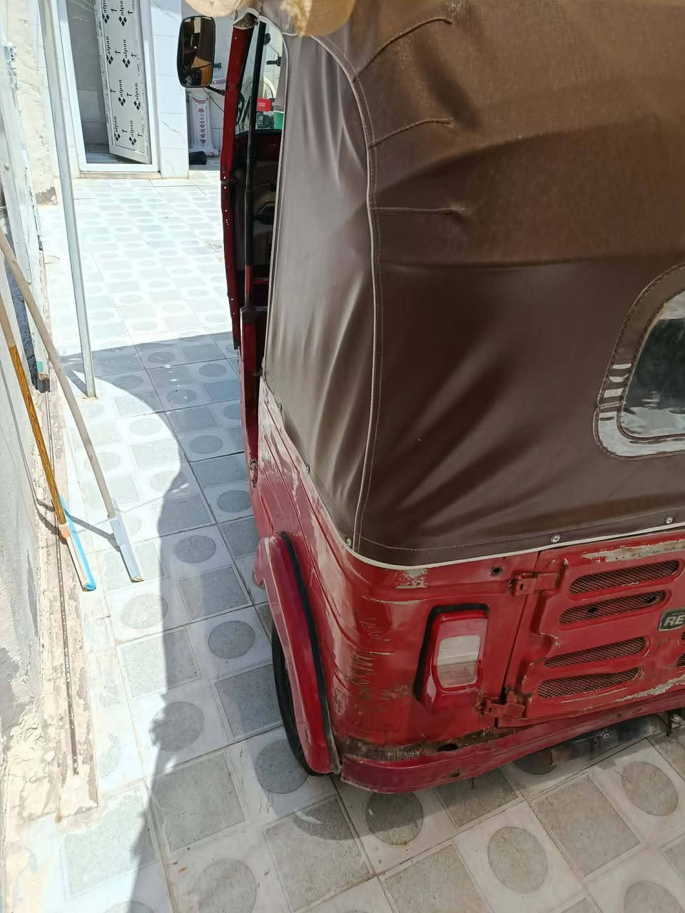 تكتك موديل 17مرقم نكليزي البيع عنوان ديالي بعقوبه شفته السعر مناسب اربعه وبيعه مجال لموشراي لايتصل ***********
