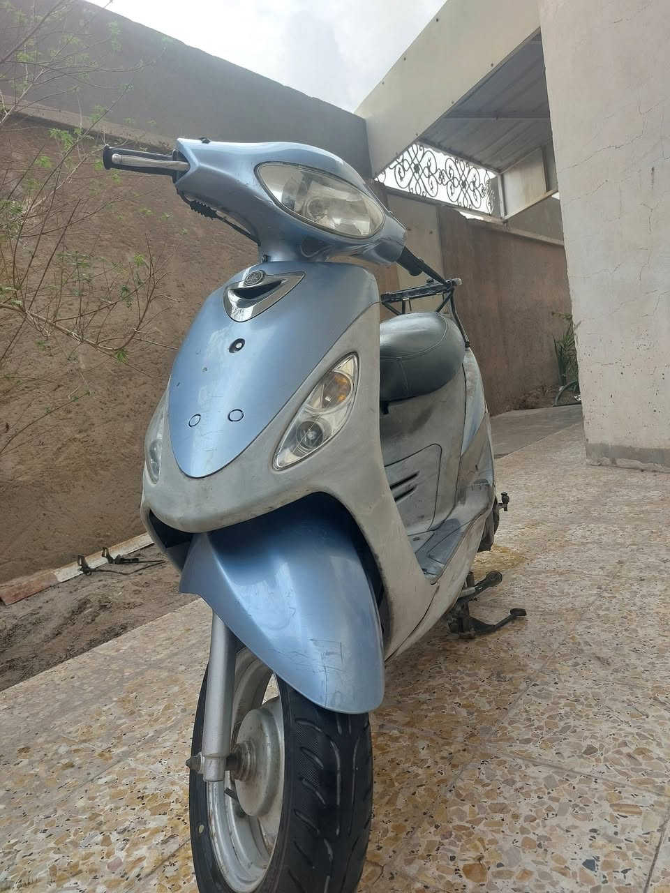 ماكس قجمه طالعه من حاوية صارله شهر كامله من كلشي مكفوله كفاله عامة دراجه شلعه ومعدل خير من الله الشراي يتواصل خاص  مكاني  بصره رقمي ***********
