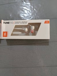 سماعات • متوفرين • توصيل الموصل