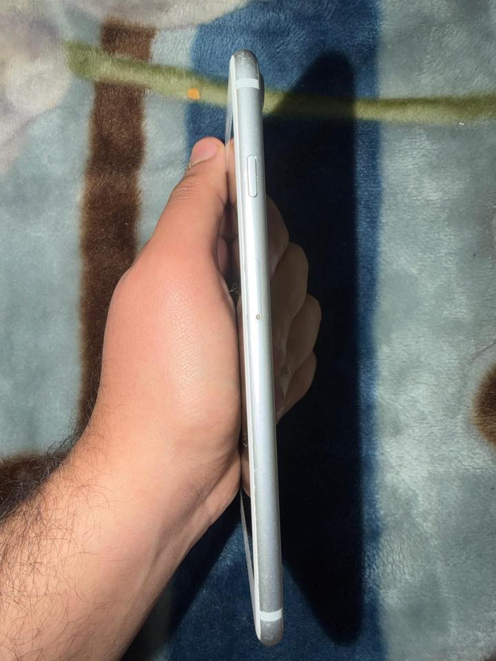 📱ايفون 7 بلاس
📀ذاكرة 128 
✅شغال بصمة دكمة كاميرا وايفاي
❗️ممبدل بي شي
🔋بطارية 73 بلادية شركة
الرقم📲: ***********
ملاحظة : كاميرا ثانية واكفة بسبب تحديث بس مابيهة شي ممضروبة
💰السعر
90,000 
📍مكاني بغداد - بلديات
