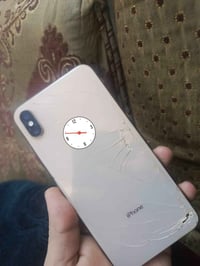 آيفون اكس ماكس • ٦٤ • فيس ايدي متوقف