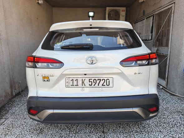 تحيه طيبه
تويوتا فرونتلاندر S  اس 
 2025 
هايبرد 
ماشيه 2000 فقط 
بعده زيرو بمعنى الكلمه 
المواصفات الي يرد يقراهن 
كشن كهرباء 
- بصمه 
- فتحه سقف 
- لايت خمس عدسات 
- بك لايت ليد 
- شاشه مع كامرا دواره 
- مانع انزلاق 
- رادار امامي 
- تحديد مسار 
- تنبيه مغادره المسار 
- السعر 27.3000د.ع
- للاتصال ***********
-
