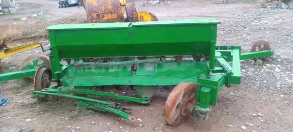 للبیع دیسك 8صاج دبل شاصی صاج فرنسی سعری 1250مکان قضاء بردرش قریب موصل *********** ***********
