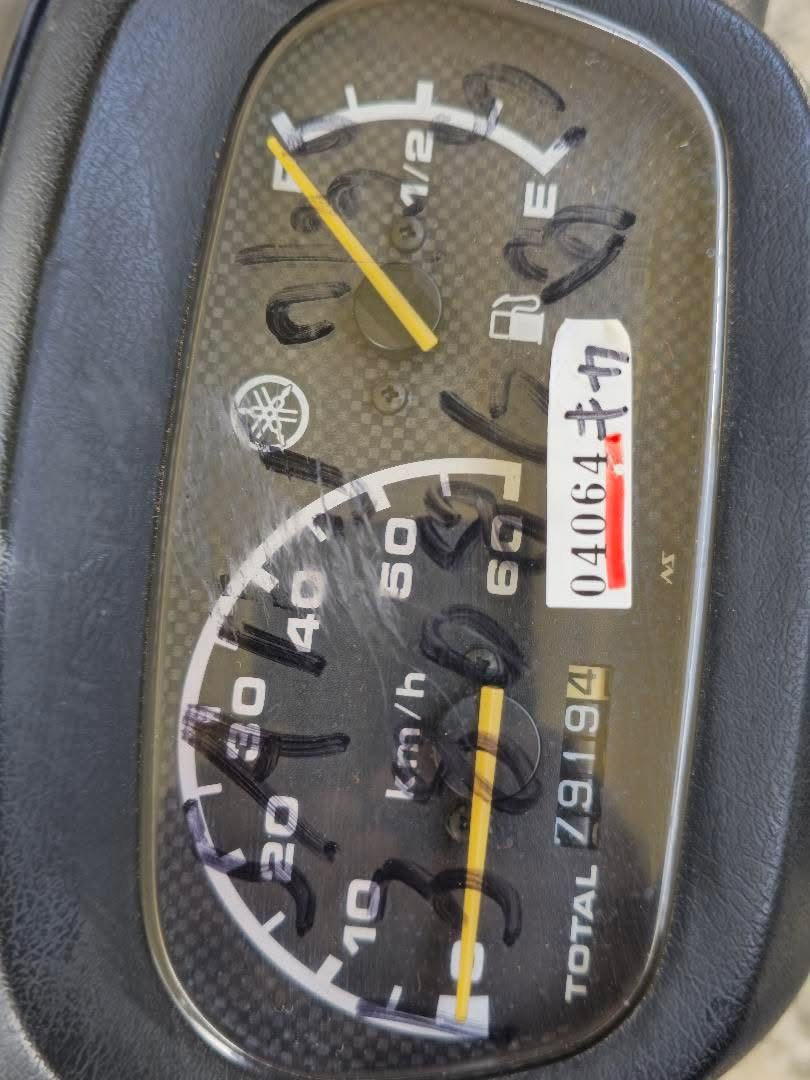 لسلام عليكم 
دراجتي المعروضة للبيع 
مكفولة كفالة عامة من كلشي نازلة من الحاوية بتاريخ 2025/12/20
 يعني صارلها شهر نظيفة حيل كلشي شغال بيها عدادات اشاير كاملة من كلشي وعندي بيها وصل شراء بإسمي وبي رقم الشاصي مالها
 وبي تاريخ نزولها من الحاوية دزلي خاص ادزلك الوصل تاخذ تفحص وين ماتريد 
دراجة نظيفة حيل وبالعافية على الياخذها سعرها 750  الف وبيها مجال للشراي مكاني ناصرية مركز السيفة
***********
