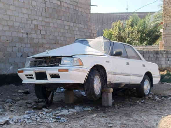 السلام عليكم للبيع هورتوب موديل ١٩٩١ السياره سابقن مكفوله وجديده وصار بيه حادث ابيع عل حادثه السياره شغاله وتمشي بيه مكينه وكير وحداديه جدد تخم تاير جديد كهربائيات شغاله كله حادثه بصيط كلش السياره صفحت السايق والقماره شواصي مابيهن شي رقم صلاح الدين  الإنكليزي بسمي سعرها 26 ورقه وبيه مجال هذا رقمي *********** مكاني بلحله بيع مستعجل شراي يتصل وبيك خير وتدلل
