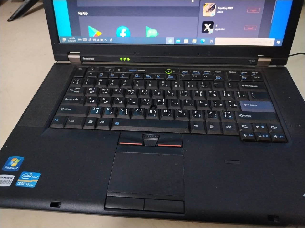 السلام عليكم
لابتوب lenovo للبيع نضافة 90 بل المية مناسب للاعمال وبعض الالعاب 
المعالج i5 vpro
السعر 200 رقم *********** وبي واتساب
