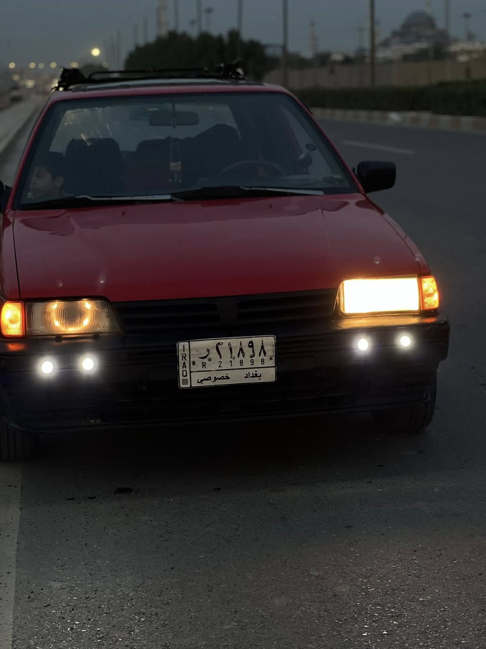 بيع سياره سني موديل 93تك باب اوربيه السعر 35وبيه مجال رقم الهاتف***********رقم الثاني***********
