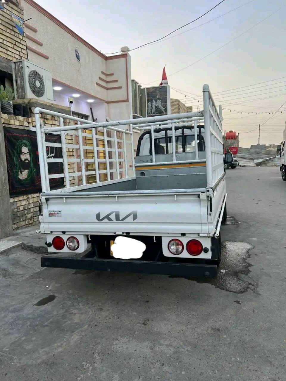السلام عليكم كيه حمل موديل 19 رقم بغداد العنوان بغداد رقم انكليزي السيارة نضيفه ماشيه 113 الف السعر 128 الاستفسار ع ***********
