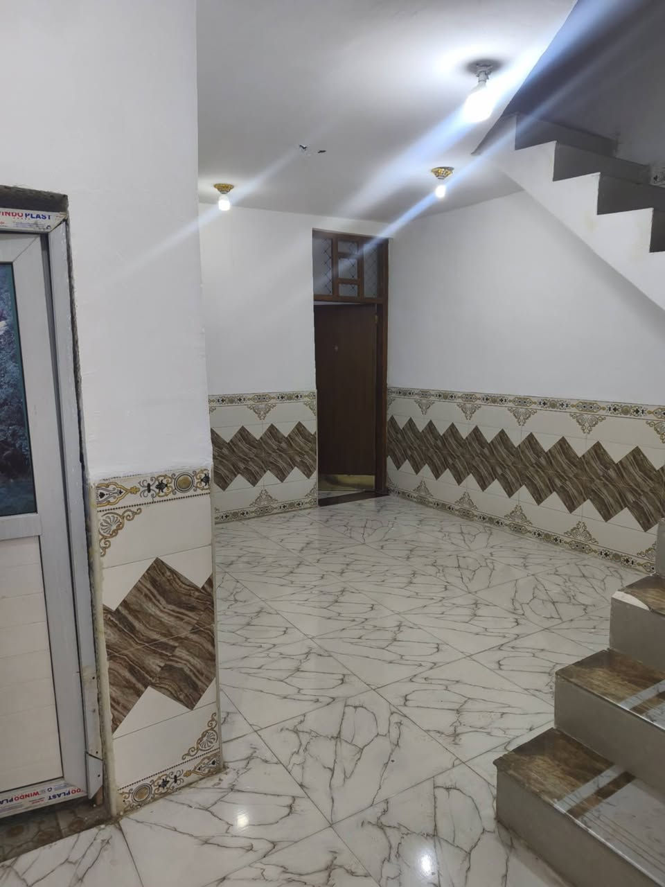 بيت للبيع 100م حي الحكيم بضهر الدبية سعر 32بي مجال ***********
