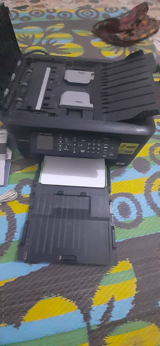 السلام عليكم
جهاز استنساخ وطباعه نوع برذر J480 شغال الجهاز يحتاجله كارتجات 
السعر 125 وبيه مجال  
مكانه بغداد


**إذا كنت صاحب هذا الإعلان وتريد حذفه لأي سبب، رجاءا أرسل رسالة إلى الدعم الفني**