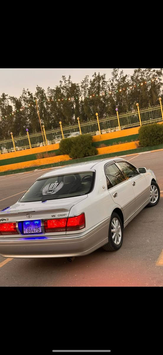 🚨 للبيع | Toyota Crown  🚨
━━━━━━━━━━━━━━━━━━━

👑 كراون 2002
سيارة هيبة + راحة  مواصفات 

📍 رقم بصرة  بأسمي #مداوم  ثاني #يوم 
📄 #بأسمك
✅  #كفالة #عامة بيه بس  طخه خفيفه بلجاملغ الخلفي جهة السايق نطخت عدي 

━━━━━━━━━━━━━━━━━━━
🔥 المواصفات 🔥

⚫️ مكينة ديفور الجبير
⚫️ ثلاجة
⚫️ برده خلفية كهرباء
⚫️   تبريد ثلج 
⚫️ سبايدر خلفي أصلي
وبعد بيه هواي شغلات 
━━━━━━━━━━━━━━━━━━━
✨ السيارة جديدة وأحلى من الصور
✨ استعمال مرتب وما تحتاج صرف

📍مكان السيارة: الحلة 

━━━━━━━━━━━━━━━━━━━

للاستفسار:
***********
━━━━━━━━━
