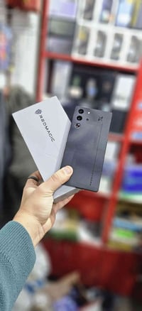 ريد ماجك 10 اس برو • ٢٥٦/٢٤ • شاشة AMOLED ١٤٤ هرتز